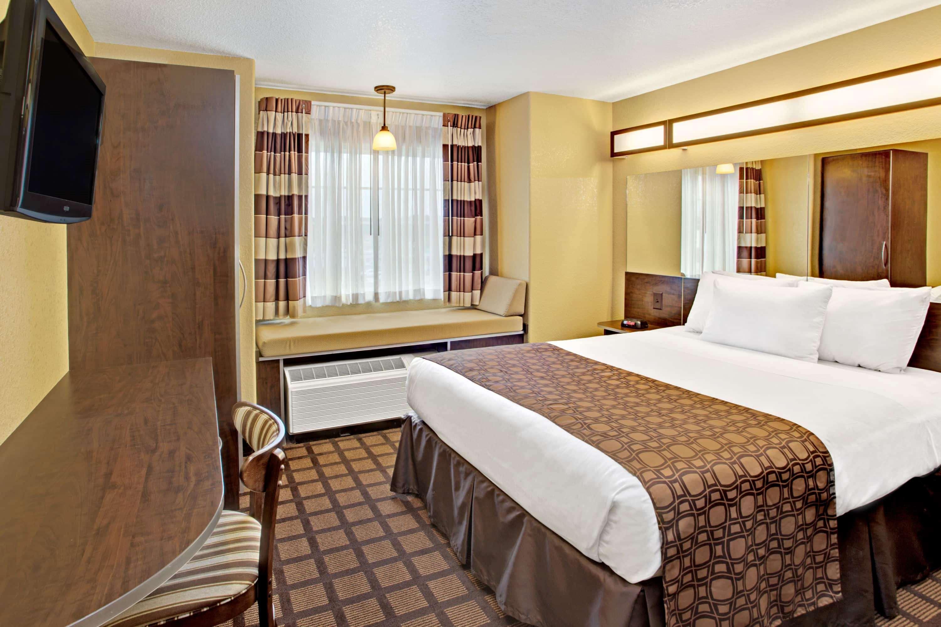 Microtel Inn & Suites By Wyndham Round Rock Ngoại thất bức ảnh